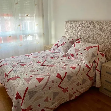 Piso Vista Os Castelos ビベイロ